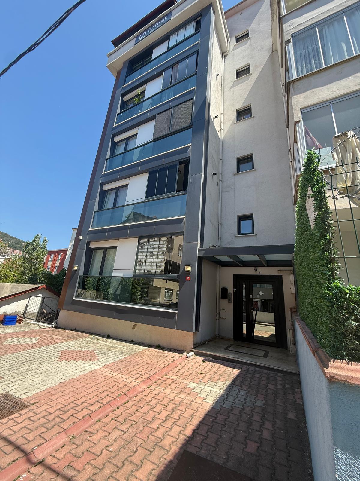 Hürriyet / Proje